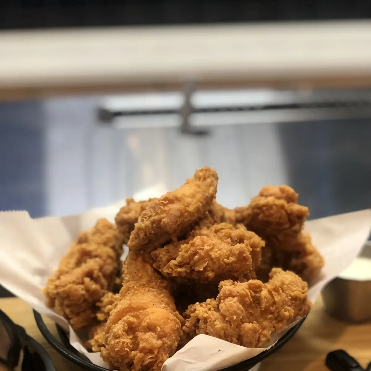 crispy fried chicken wing 炸鸡翅